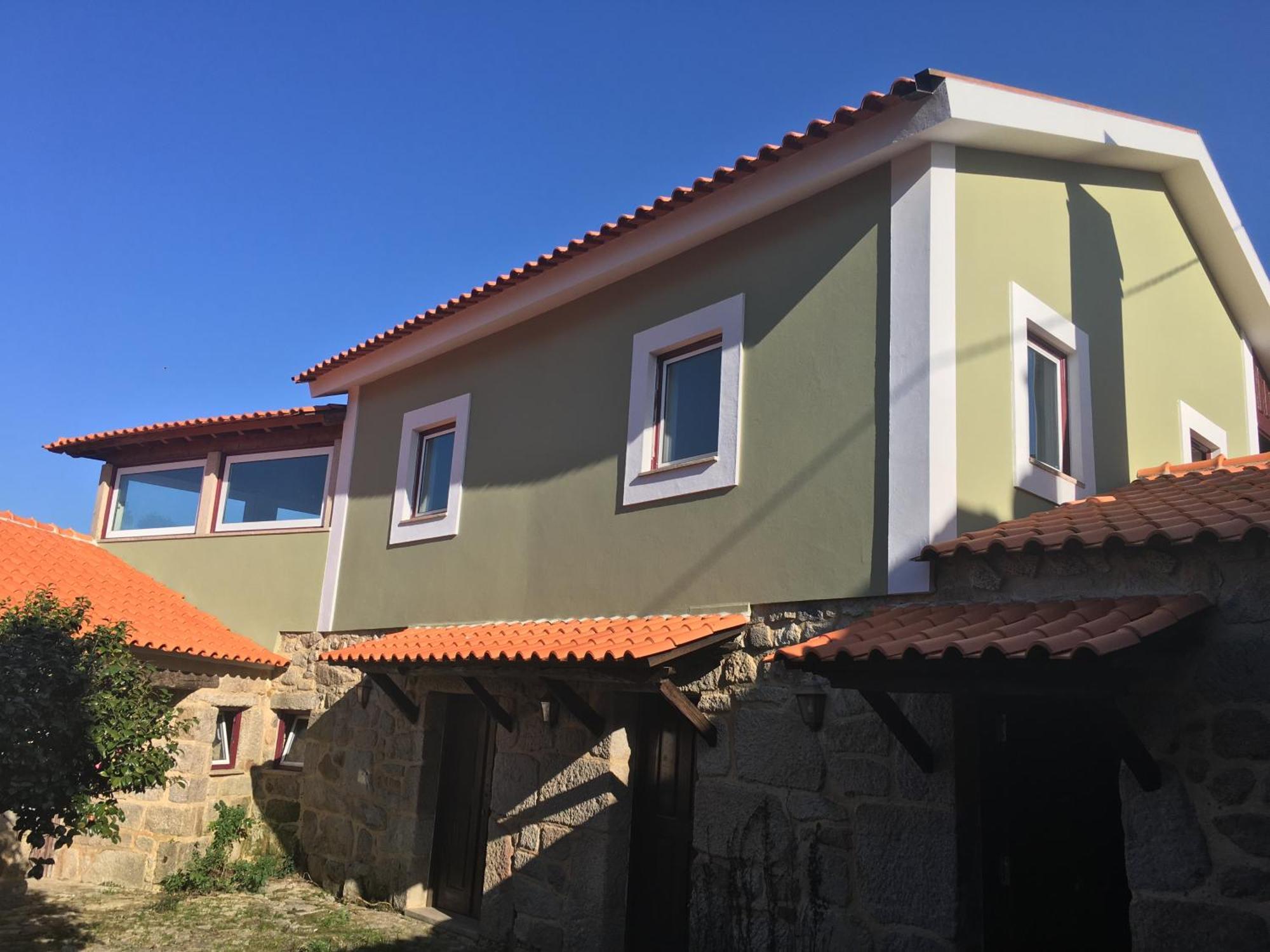 Отель Quinta De Mocamedes - Turismo De Habitacao Возела Экстерьер фото